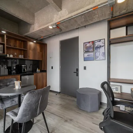 Epic Suites X Ahead Pereira Extérieur photo