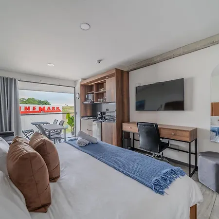 Epic Suites X Ahead Pereira Extérieur photo