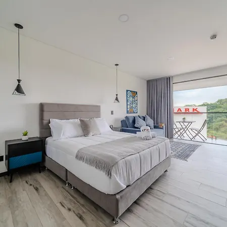 Epic Suites X Ahead Pereira Extérieur photo
