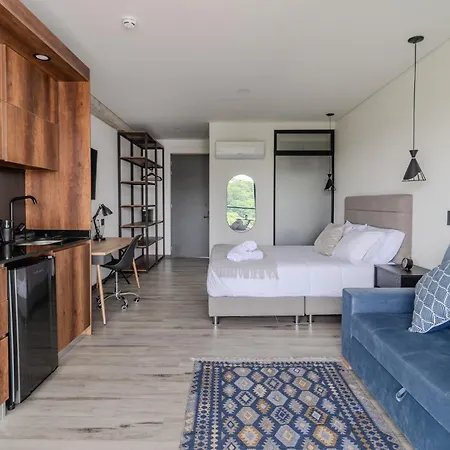 Epic Suites X Ahead Pereira Extérieur photo