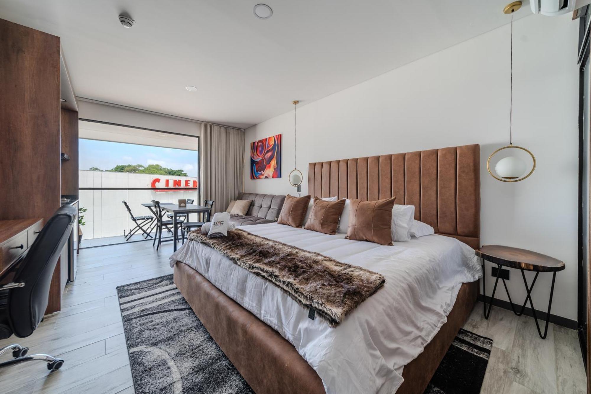 Epic X Ahead Apartamento
